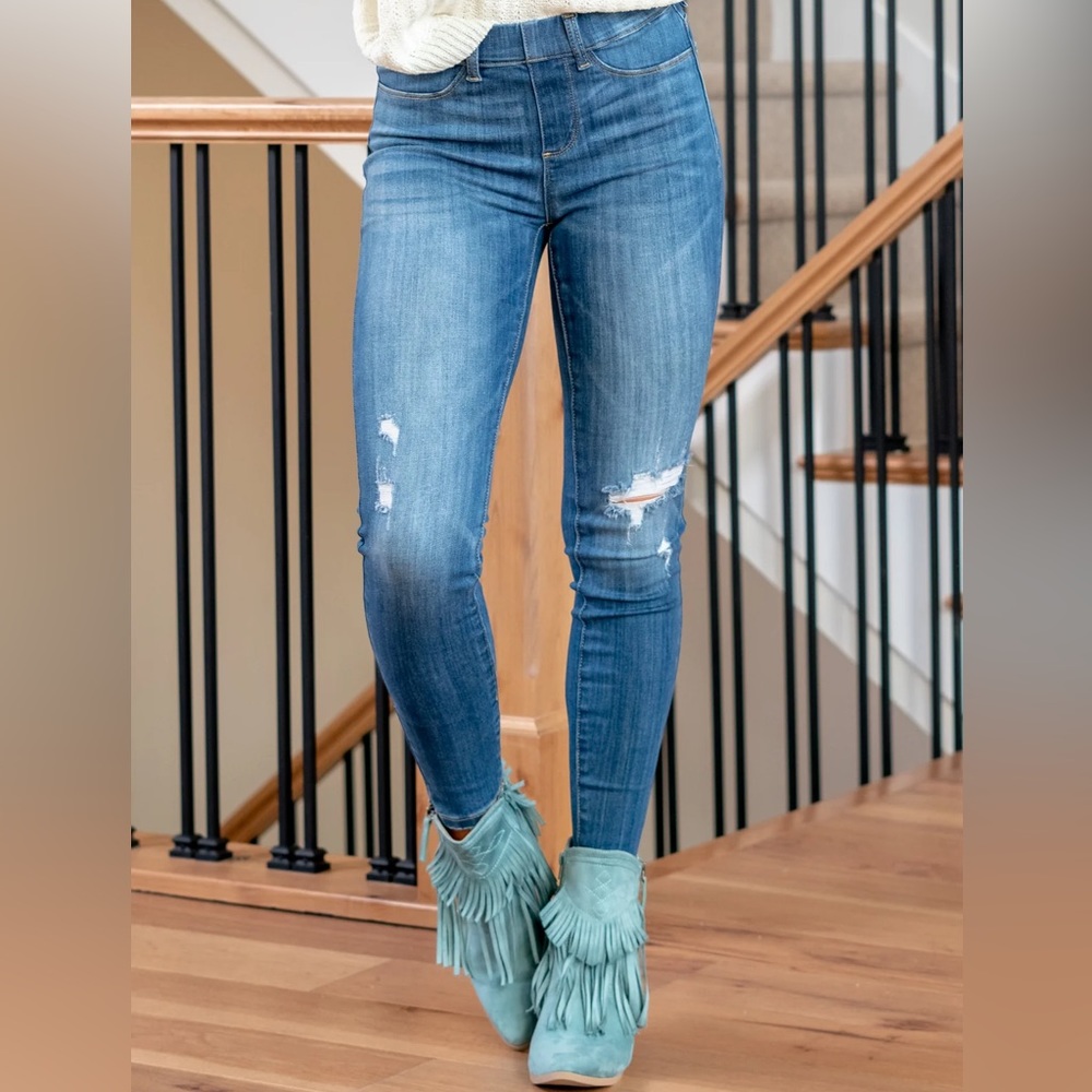 Judy Blues skinny jeans size 3